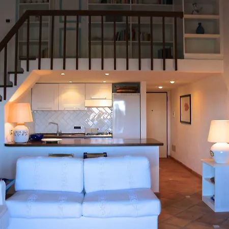 Casa Vacanze Il Corbezzolo - Golfo Di Marinella Apartment