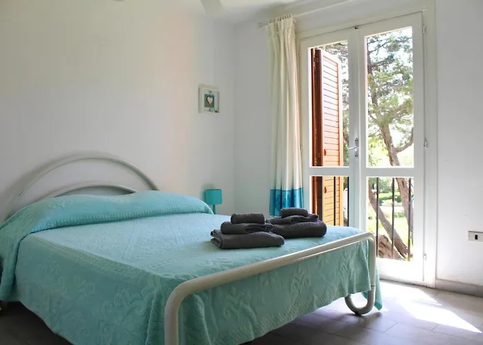 Casa Vacanze Il Corbezzolo - Golfo Di Marinella 公寓 罗通多港
