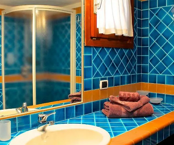 公寓 Casa Vacanze Il Corbezzolo - Golfo Di Marinella 罗通多港